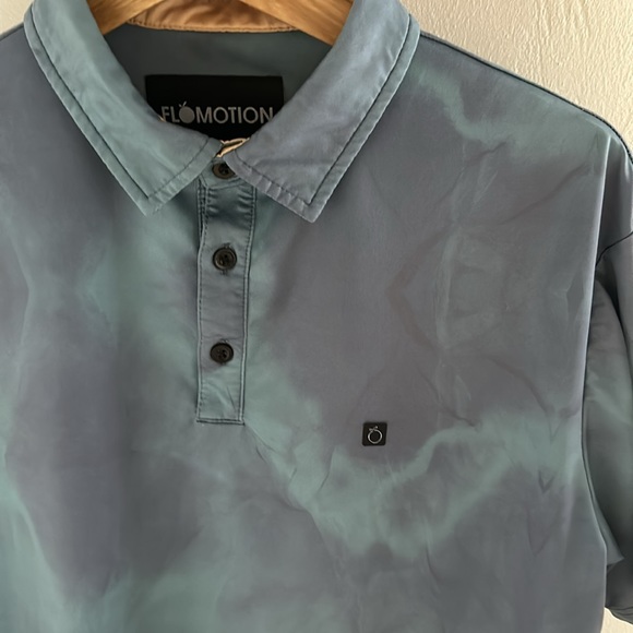Flomotion Polo Bundle - 2 Medium Shirts - Picture 3 of 10